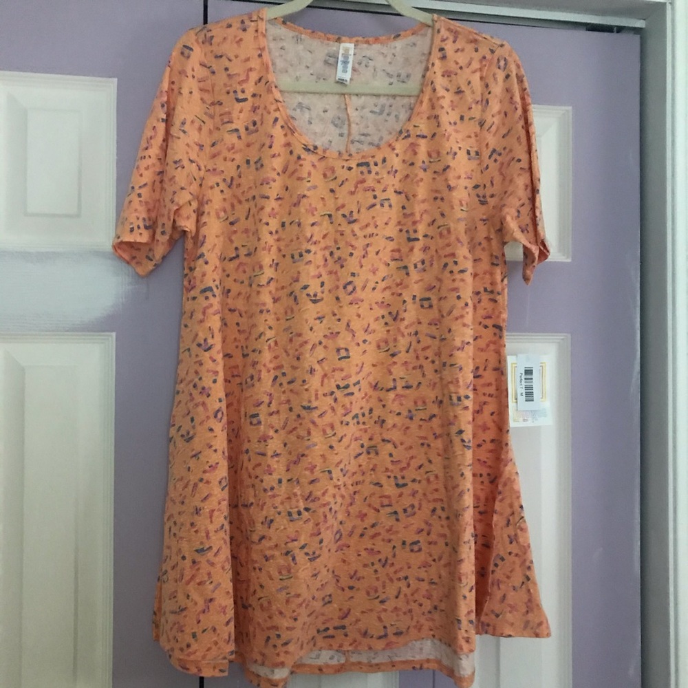 NWT LuLaRoe Orange/Blue/Pink Perfect Tee, Size M